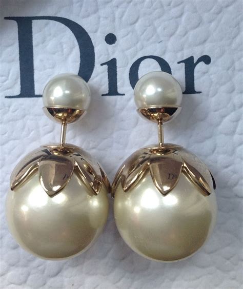 christian dior pearl clip on earrings|christian mise en dior earrings.